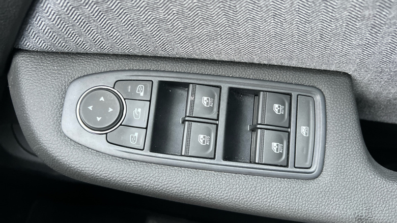 Renault Clio 1.6 E-TECH full hybrid 145 Techno 5dr Auto Hybrid Hatchback